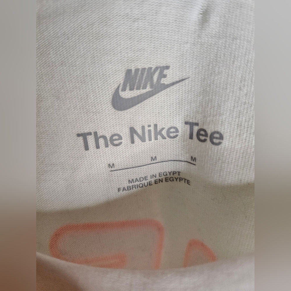 Nike Sole Food Burger T-Shirt - Mens Size Medium - White/Neon Orange Red Shoebox - Picture 2 of 5